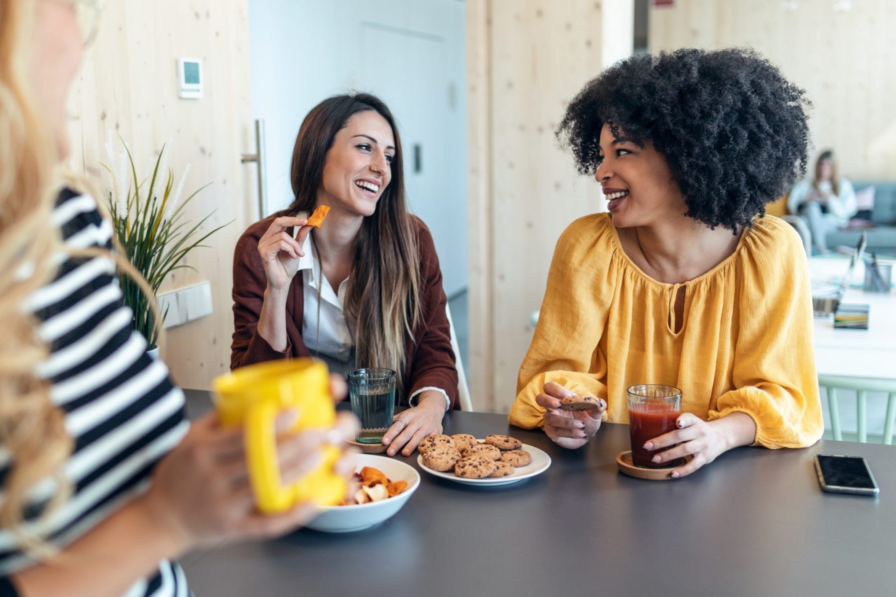 Minneapolis and St. Paul Healthy Vending Service | Office Snacks | Beverages